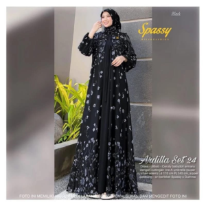 ARDILLA SET BY FARASHA – BLACK